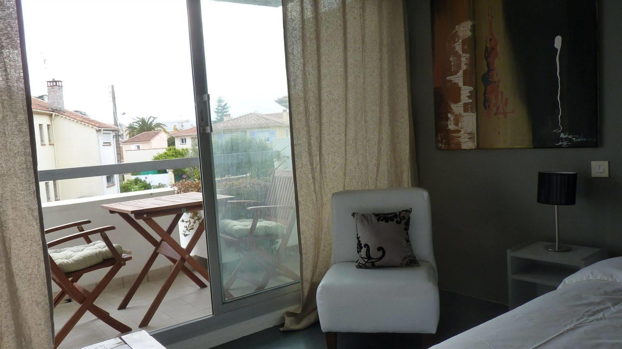 Sable Et Soleil - Port, Et Jacuzzi Prive Frejus